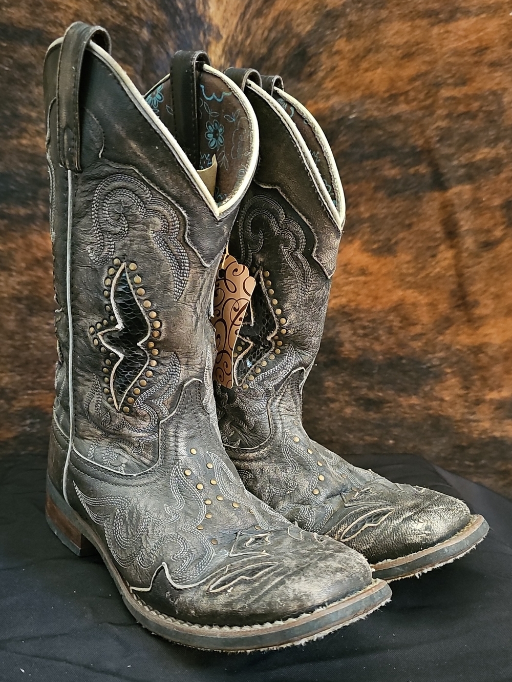 Laredo Brown Leather Women's Boots with Turquoise Floral Lining